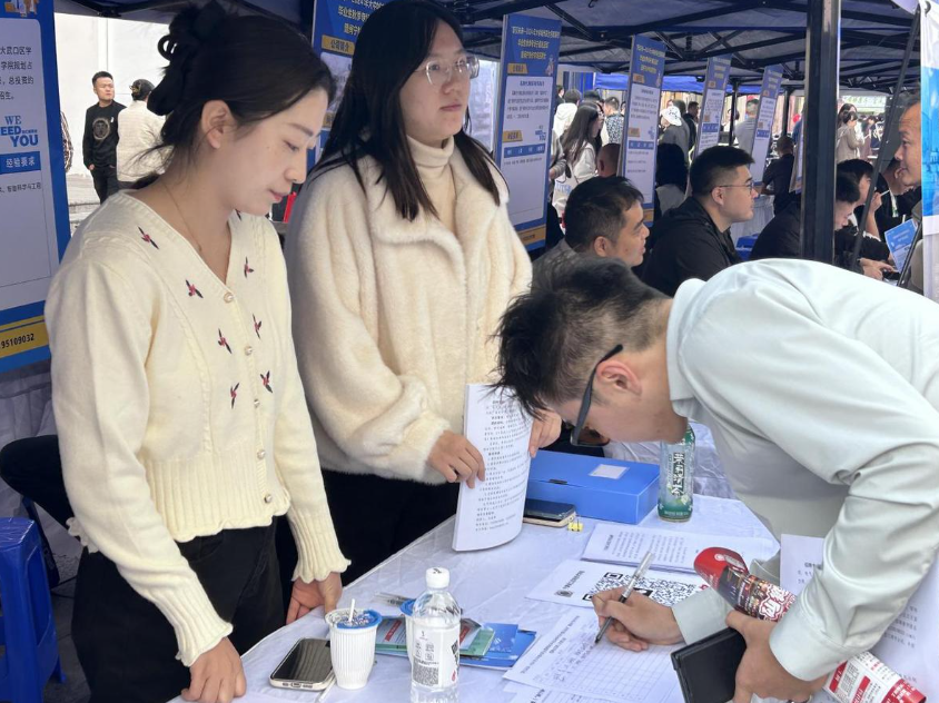 1729065291933087980.png image.png