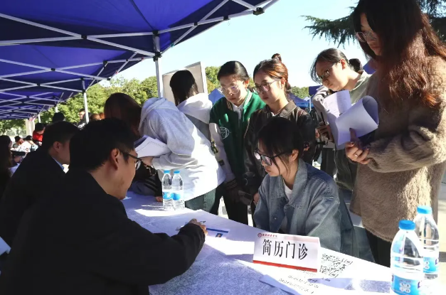 1730097625839026218.png image.png